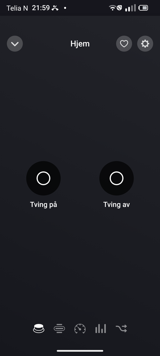 Knappene Tving på og Tving av i Homey